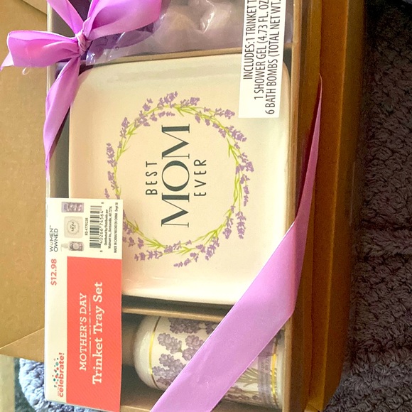 Celebrate It Other - Trinket Tray Set for mom